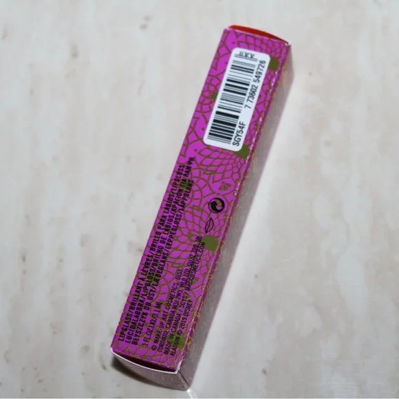 MAC Cosmetics x Disney Aladdin ‘Magic Carpet Ride’ Lipglass Lipgloss - Picture 16 of 16